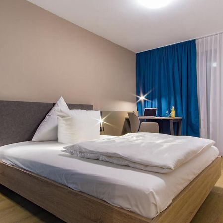 Hotel Berlin Sindelfingen Esterno foto