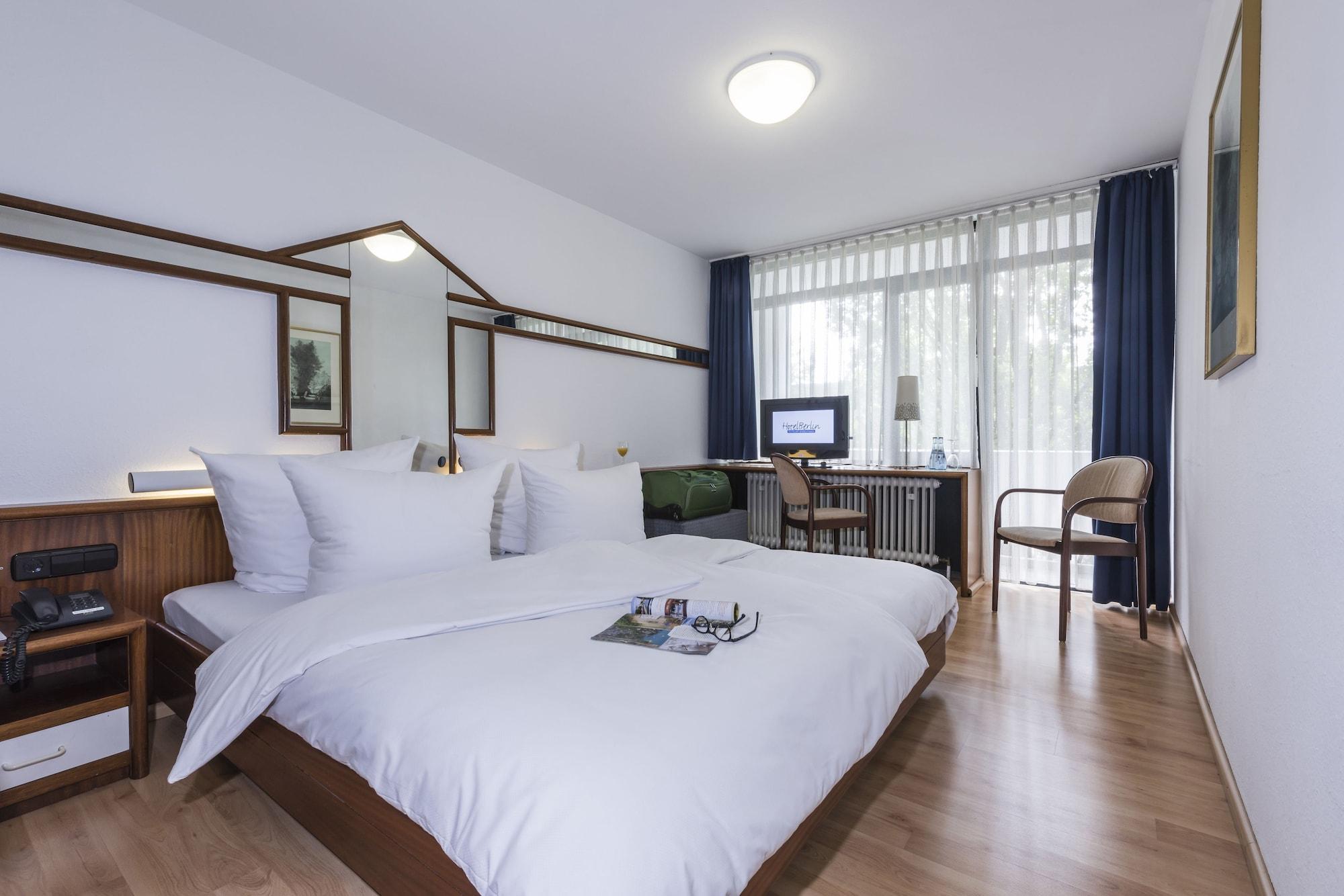 Hotel Berlin Sindelfingen Esterno foto