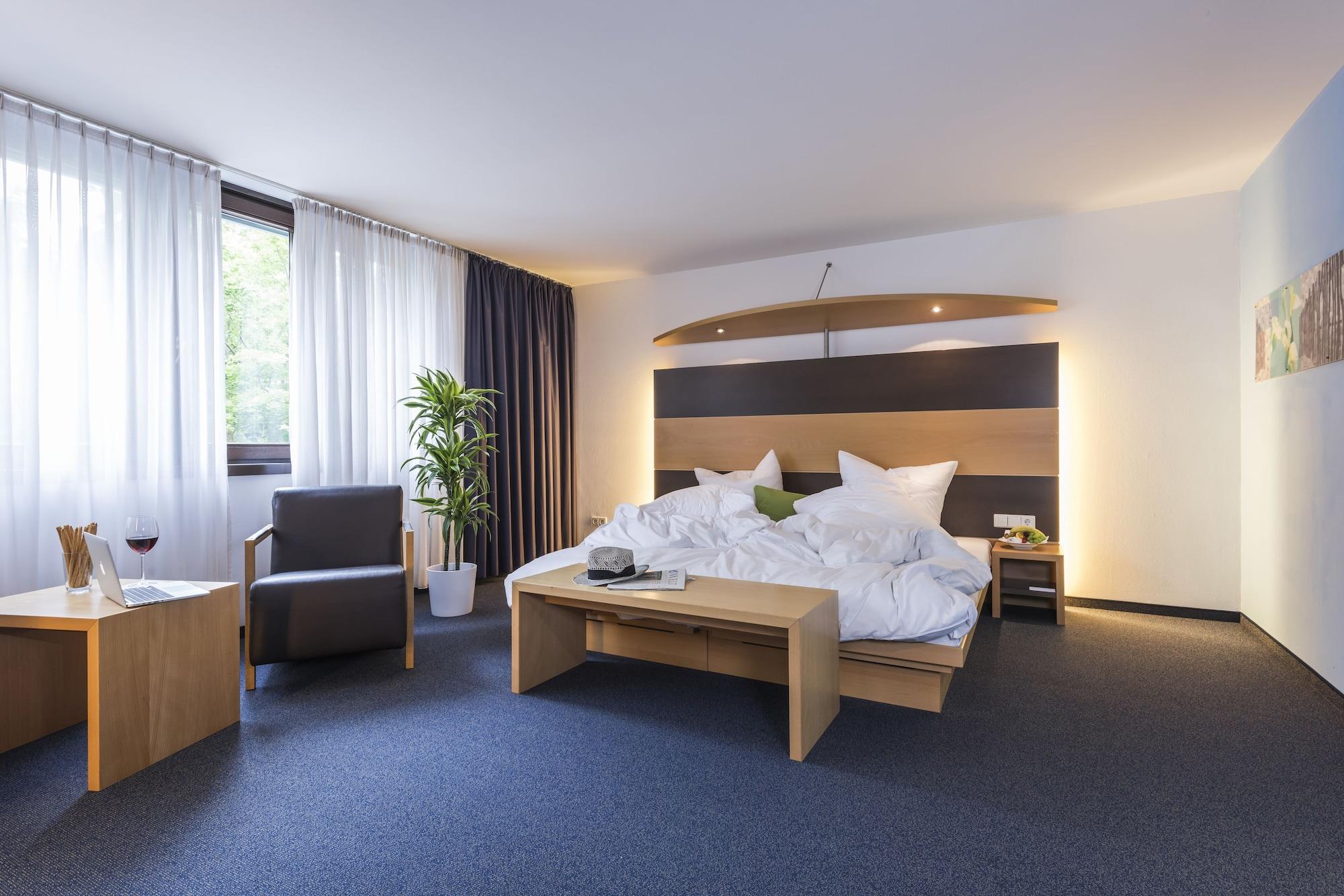 Hotel Berlin Sindelfingen Esterno foto