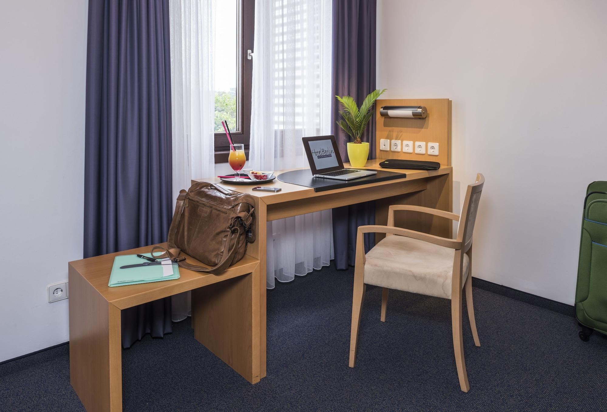 Hotel Berlin Sindelfingen Esterno foto