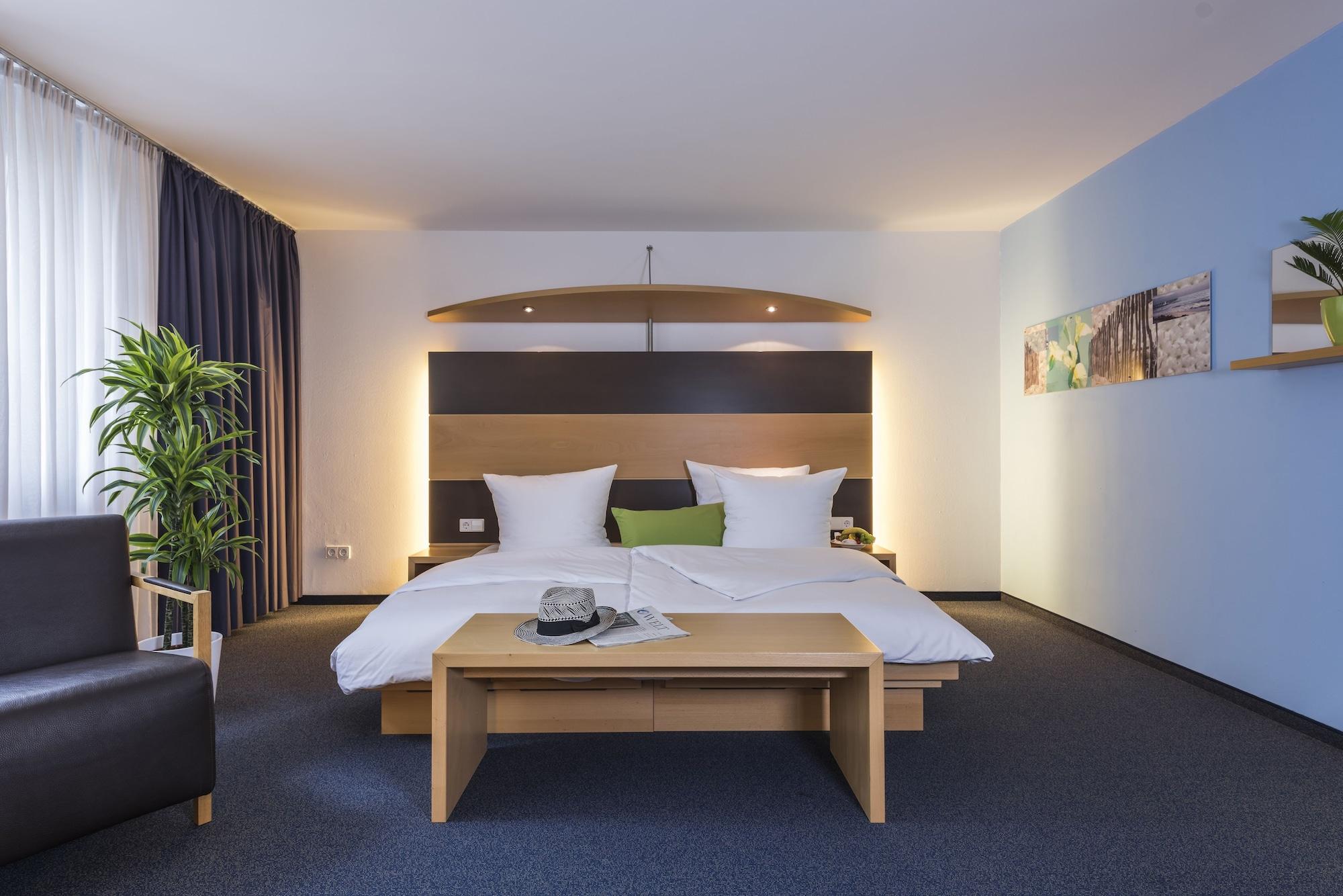 Hotel Berlin Sindelfingen Esterno foto