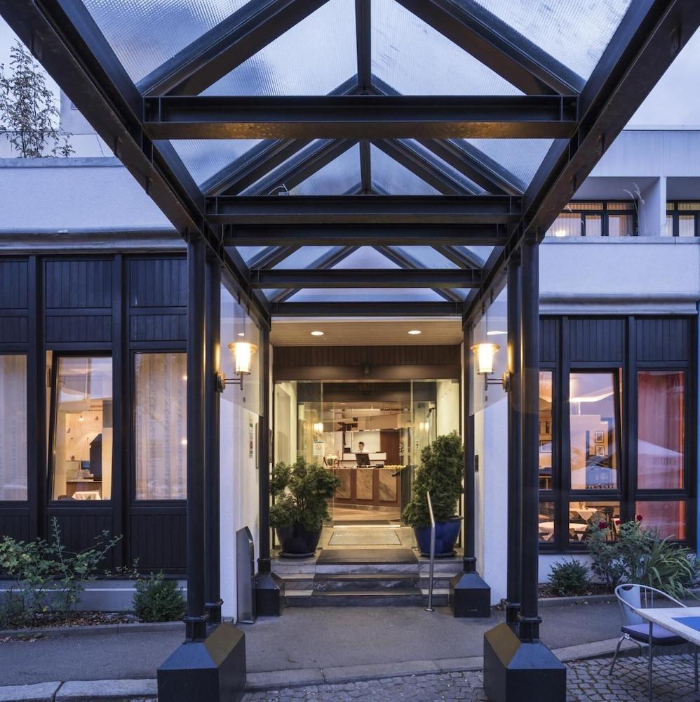 Hotel Berlin Sindelfingen Esterno foto