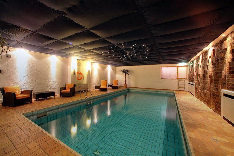 Hotel Berlin Sindelfingen Esterno foto