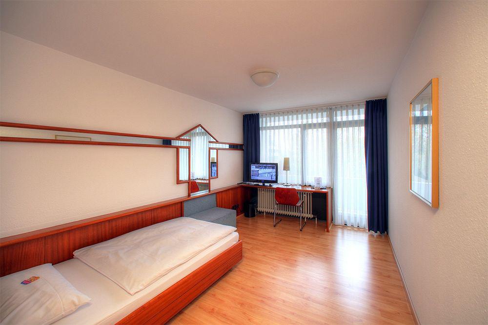 Hotel Berlin Sindelfingen Esterno foto